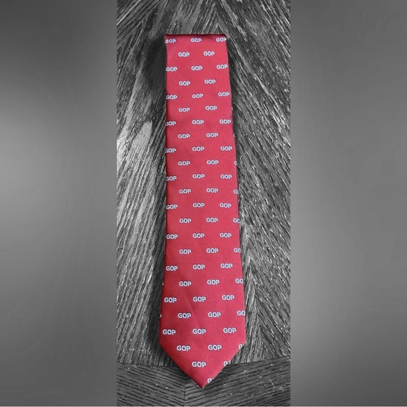 🇺🇸🐘”GOP” Men’s Republican Necktie! - Picture 10 of 13